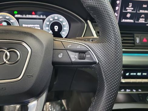 Used 2024 Audi Q5 e Prestige image 18