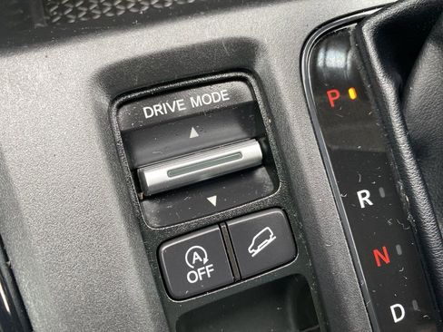 Used 2023 Honda CR-V LX image 31