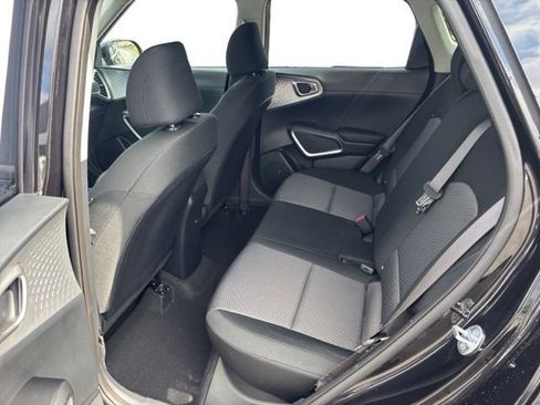 Certified 2025 Kia Soul LX FWD image 12