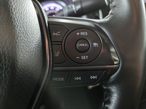 Used 2024 Toyota Camry SE w/ Cold Weather Package image 18