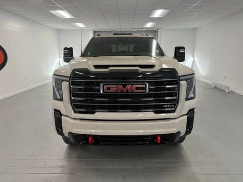 New 2026 GMC Sierra 2500 AT4 image 2