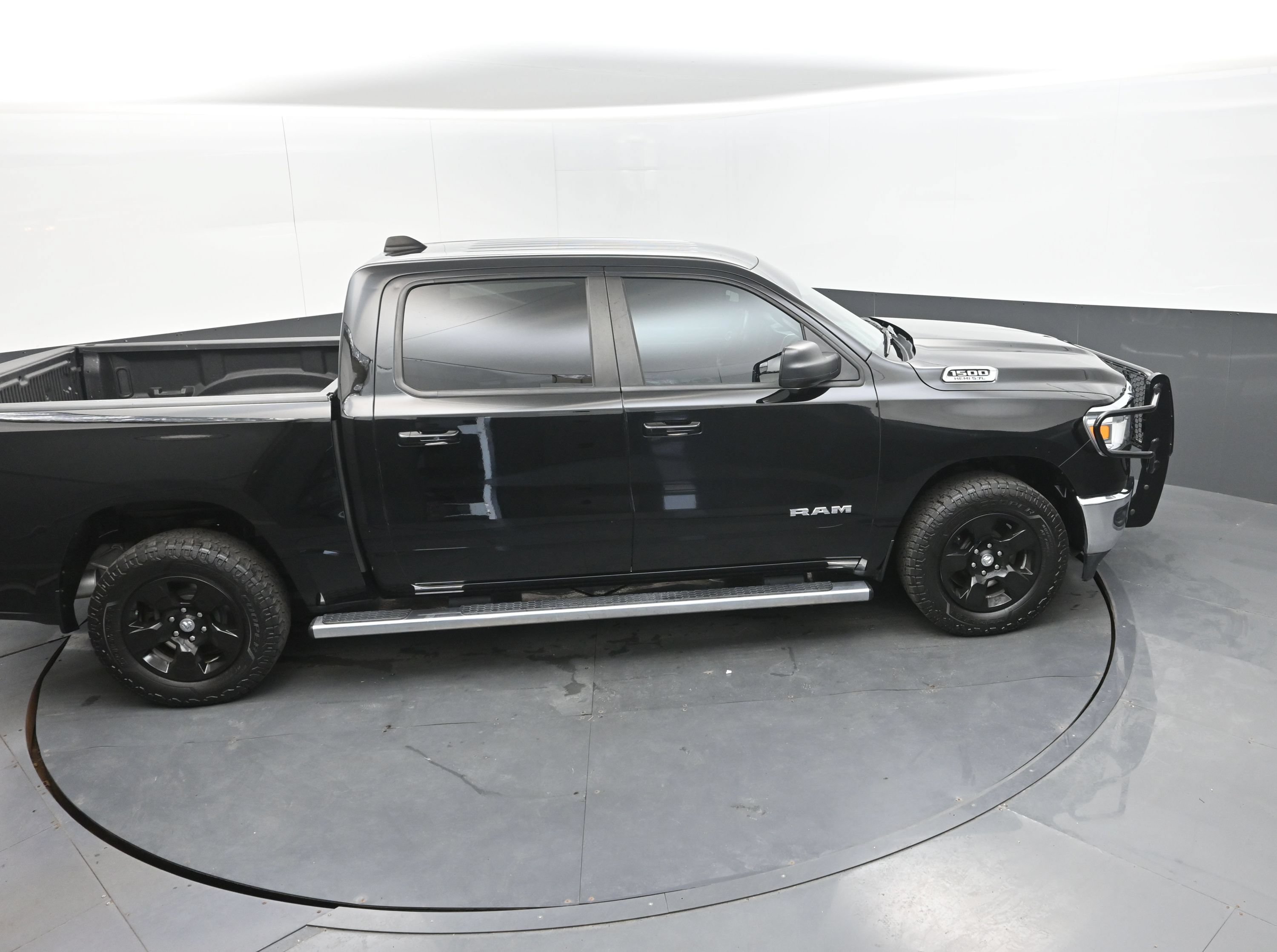 Used 2021 RAM 1500 Big Horn AWD/4WD image 39
