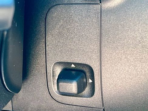 Certified 2026 Mercedes-Benz GLC 300 4MATIC image 21