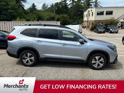 Used 2024 Subaru Ascent Premium w/ Convenience Package AWD/4WD image 4