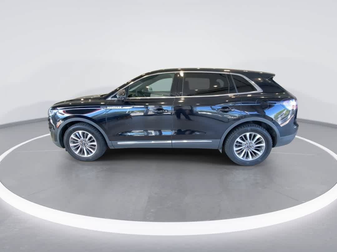 Used 2019 Lincoln Nautilus Select AWD/4WD image 5