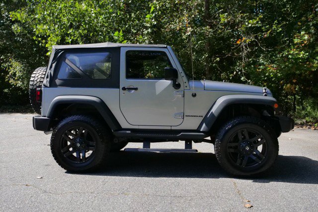 Used 2015 Jeep Wrangler Sport w/ Quick Order Package 24S AWD/4WD image 39