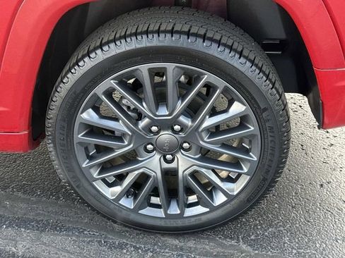 Used 2023 Jeep Compass Limited AWD/4WD image 36