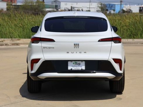 New 2026 Buick Envista Sport Touring image 7