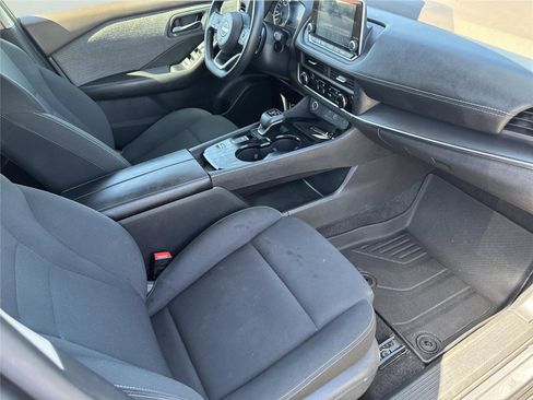 Used 2023 Nissan Rogue S FWD image 33