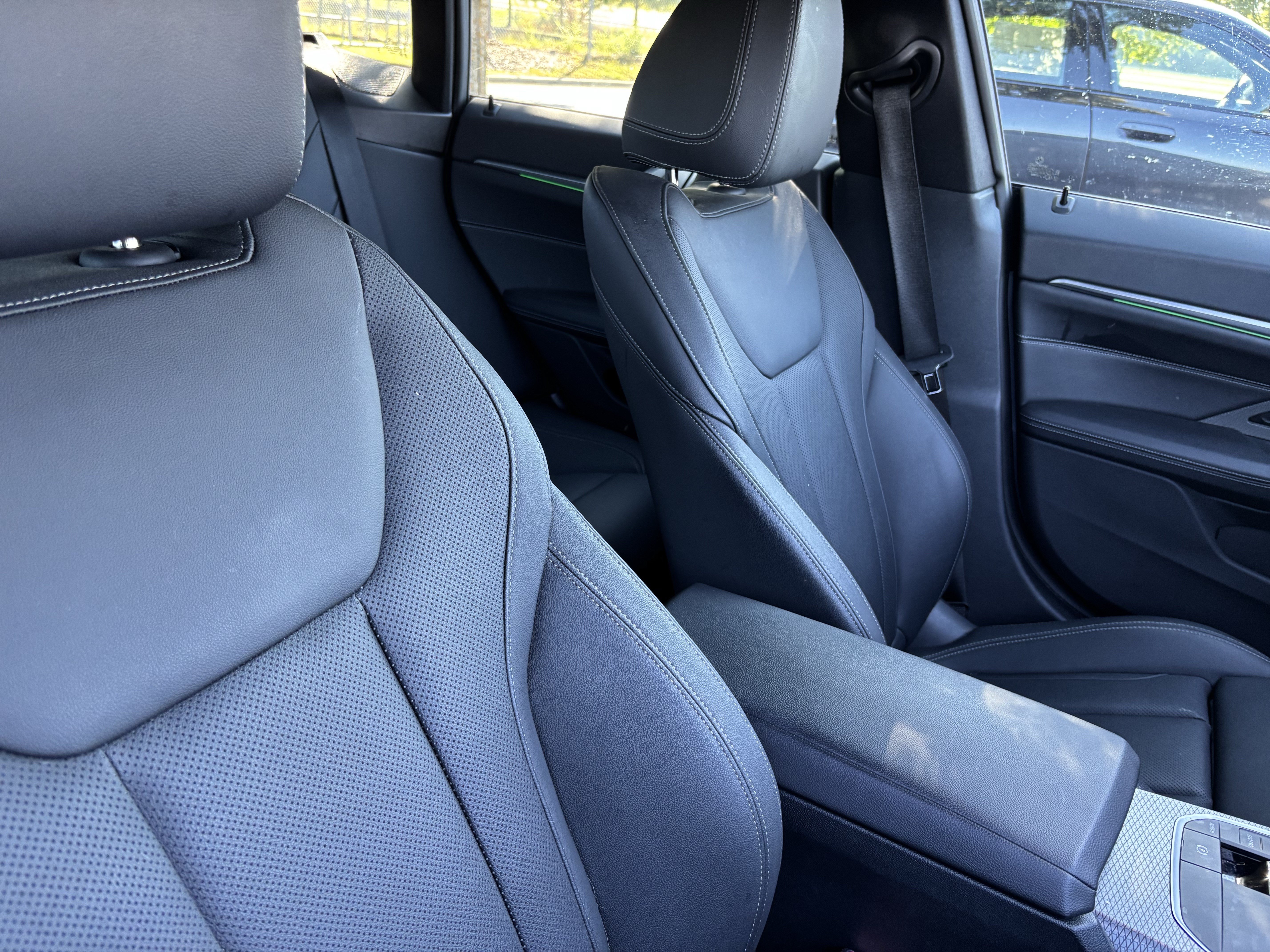 Certified 2024 BMW i4 eDrive35 w/ M Sport Package RWD image 35