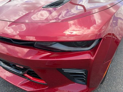 Used 2018 Chevrolet Camaro SS RWD image 16