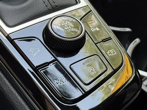 Used 2023 Kia Sportage X-Line w/ X-Line Premium Package AWD/4WD image 14