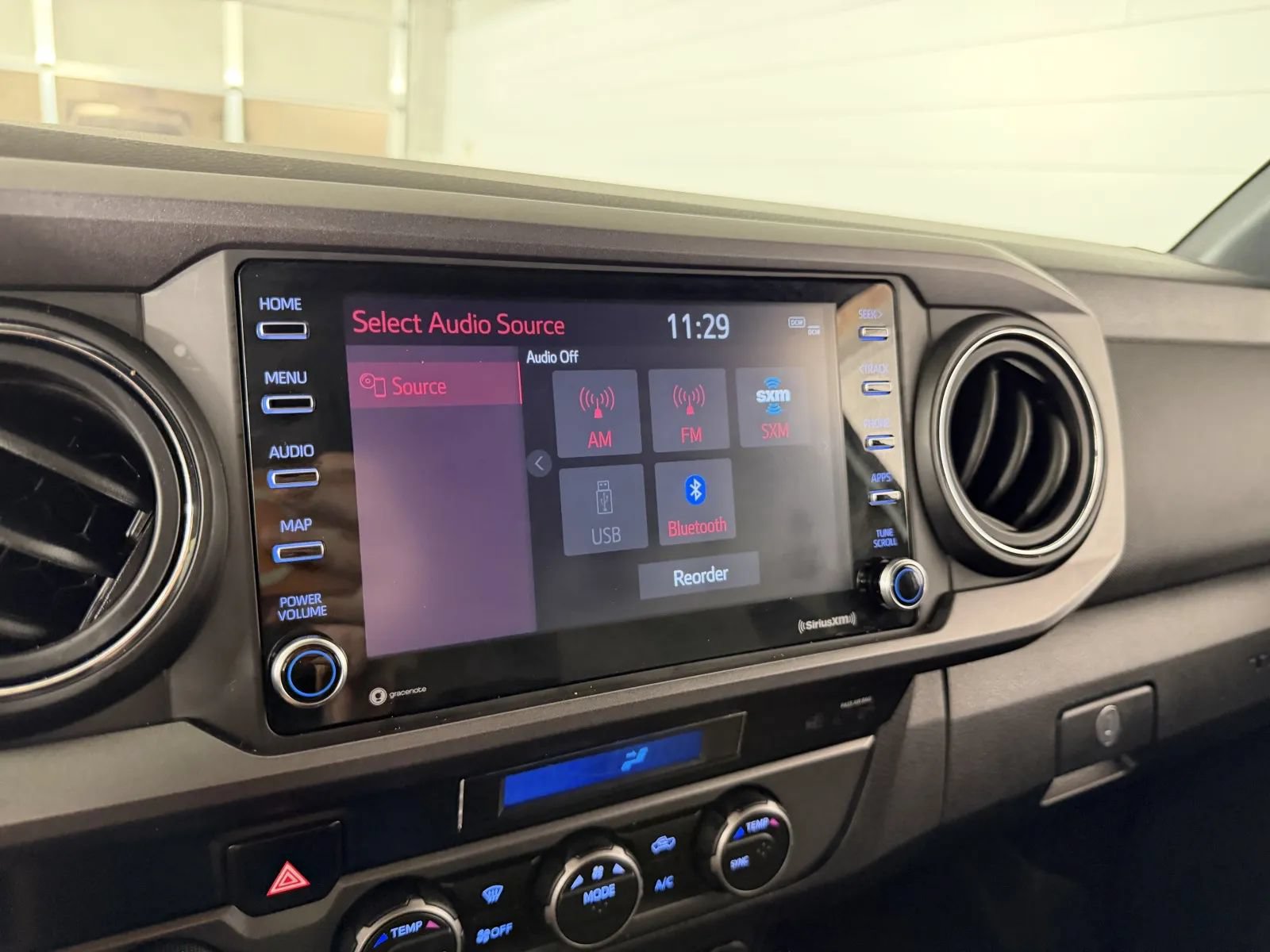 Used 2023 Toyota Tacoma TRD Sport AWD/4WD image 21