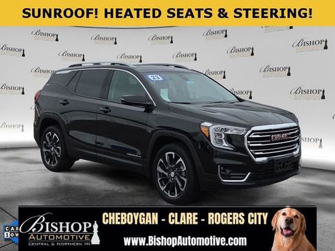 Used 2023 GMC Terrain SLT AWD/4WD image 1