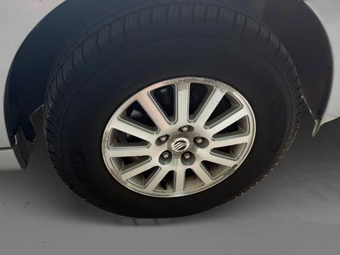 Used 2010 Mercury Mariner Premier FWD image 25