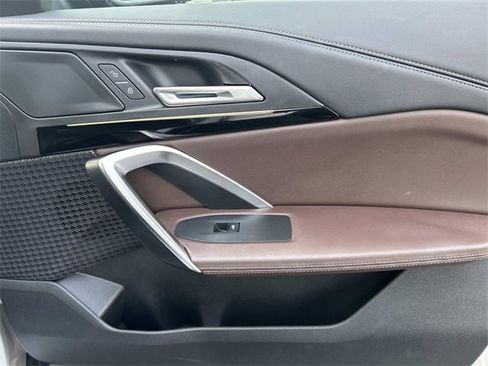 Used 2025 BMW X1 xDrive28i w/ Convenience Package image 18