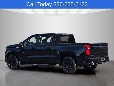 Used 2023 Chevrolet Silverado 1500 RST w/ Z71 Off-Road Package AWD/4WD image 3