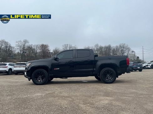 Used 2016 Chevrolet Colorado Z71 w/ Z71 Midnight Edition image 16