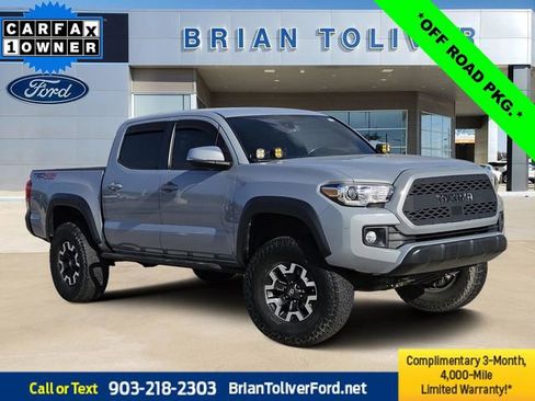 Used 2019 Toyota Tacoma TRD Off-Road image 1
