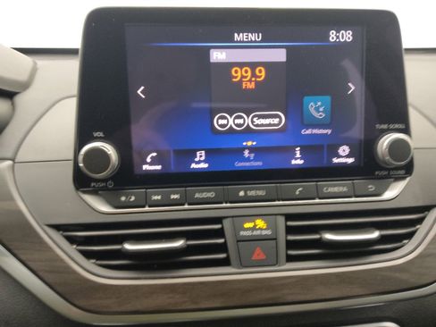 Used 2023 Nissan Altima 2.5 SV image 25