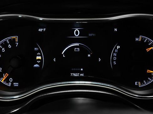 Used 2014 Jeep Grand Cherokee Limited image 17