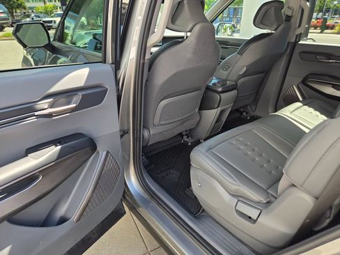 Certified 2024 Kia EV9 Wind AWD/4WD image 16
