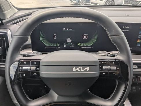New 2026 Kia Sorento LX FWD image 29