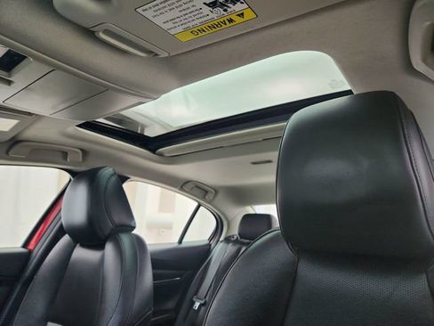 Used 2019 MAZDA MAZDA3 AWD Sedan w/ Premium Package image 11
