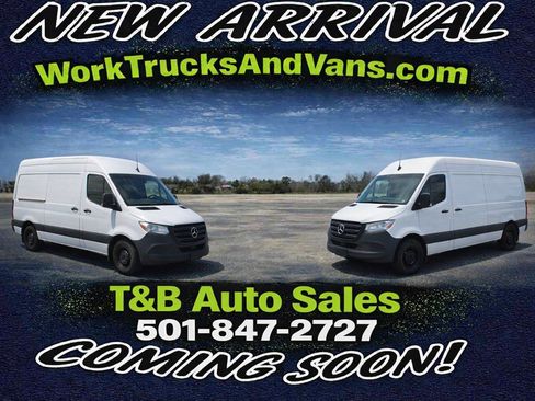Used 2025 Mercedes-Benz Sprinter 2500 image 1