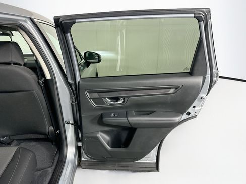 Used 2025 Honda CR-V LX image 27
