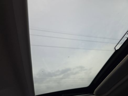 Used 2018 Ford EcoSport SE image 28