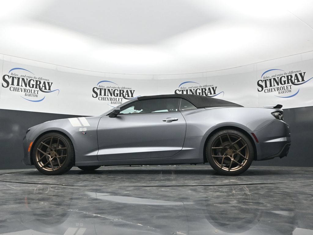 Used 2020 Chevrolet Camaro SS RWD image 28