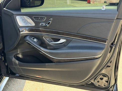 Used 2016 Mercedes-Benz S 63 AMG 4MATIC Sedan image 24