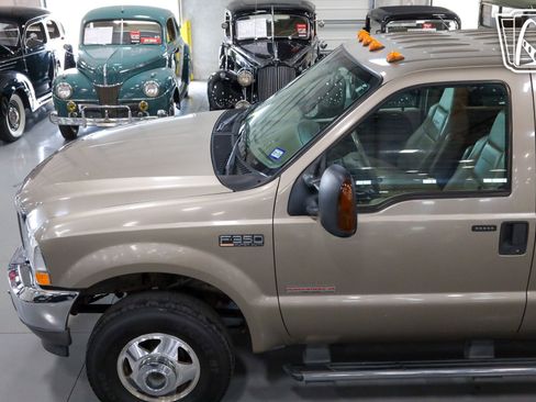 Used 2004 Ford F350 Lariat image 13