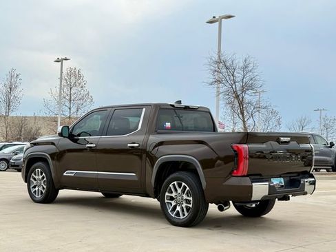Used 2023 Toyota Tundra 1794 Edition image 4