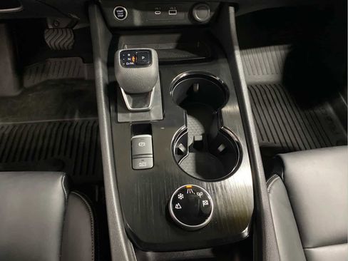 Used 2023 Nissan Rogue SV w/ SV Premium B Package image 18