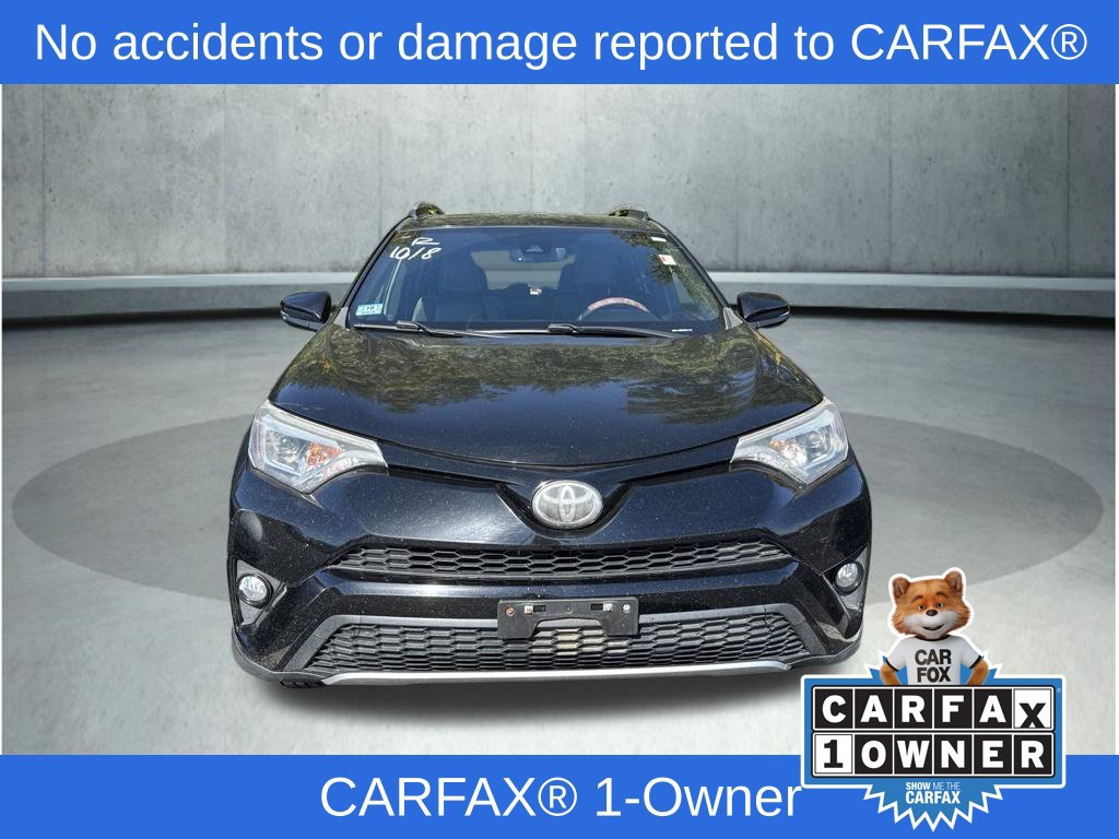 Used 2018 Toyota RAV4 SE w/ Power Extra Value Package AWD/4WD image 2
