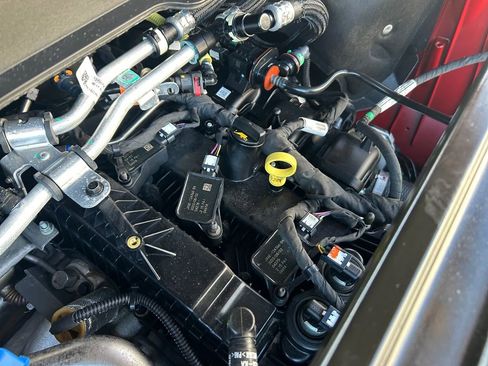 Used 2023 Ford Explorer Limited w/ Class IV Trailer Tow Package image 30