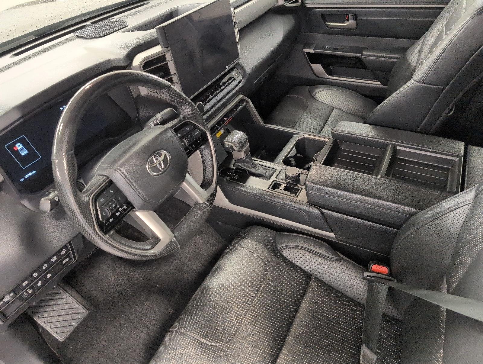 Used 2023 Toyota Tundra Limited w/ Power Package AWD/4WD image 10