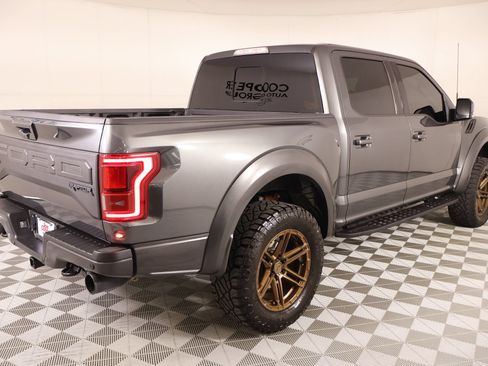 Used 2019 Ford F150 Raptor w/ Equipment Group 802A Luxury AWD/4WD image 23