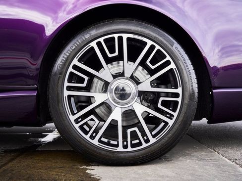 Used 2008 Rolls-Royce Phantom Drophead Coupe RWD image 28