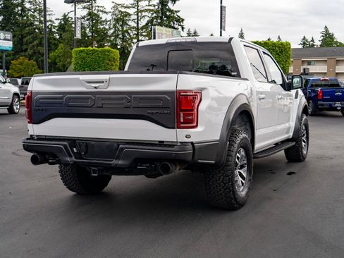 Used 2018 Ford F150 Raptor w/ Equipment Group 802A Luxury AWD/4WD image 9