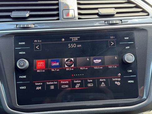 Used 2023 Volkswagen Tiguan SEL R-Line AWD/4WD image 14