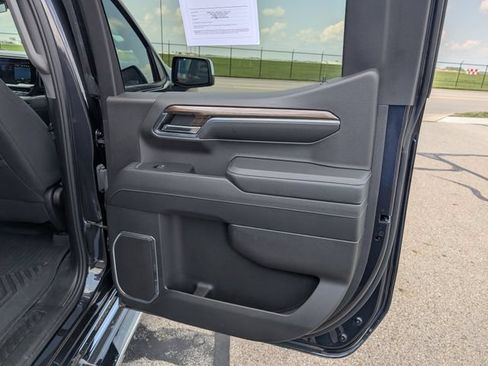Used 2024 Chevrolet Silverado 1500 LT w/ All Star Edition Plus AWD/4WD image 6
