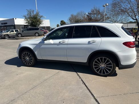 Used 2016 Mercedes-Benz GLC 300 image 8