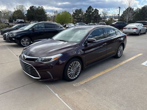 Used 2018 Toyota Avalon Limited w/ Carpet Mat Package image 1