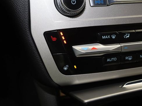 Used 2022 Ford Explorer Timberline image 8