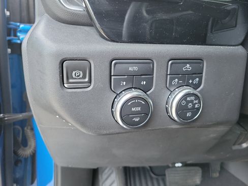 Used 2024 GMC Sierra 1500 Elevation AWD/4WD image 25