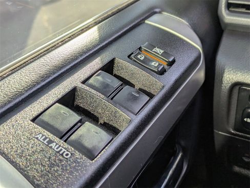 Used 2019 Toyota 4Runner Limited image 26