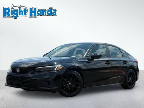 Used 2024 Honda Civic Sport image 2